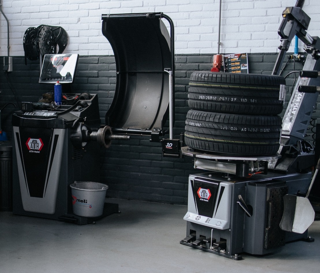 Content 14_content_image_1769626404632577485.jpg BANDENSERVICE | Autobedrijf Groot en de Vries