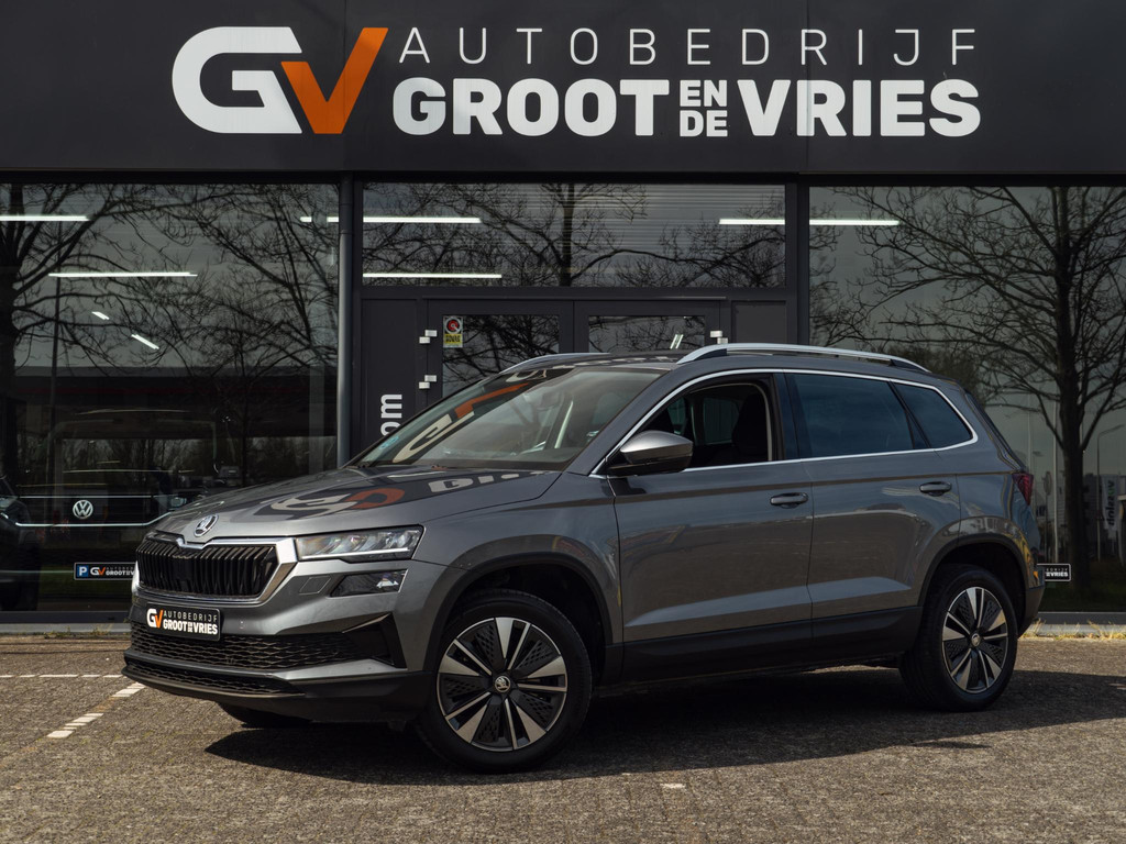 Škoda Karoq 1.5 TSI ACT Business Edition Plus|LED|CarPlay|Cam 52233351-0.jpg | Autobedrijf Groot en de Vries