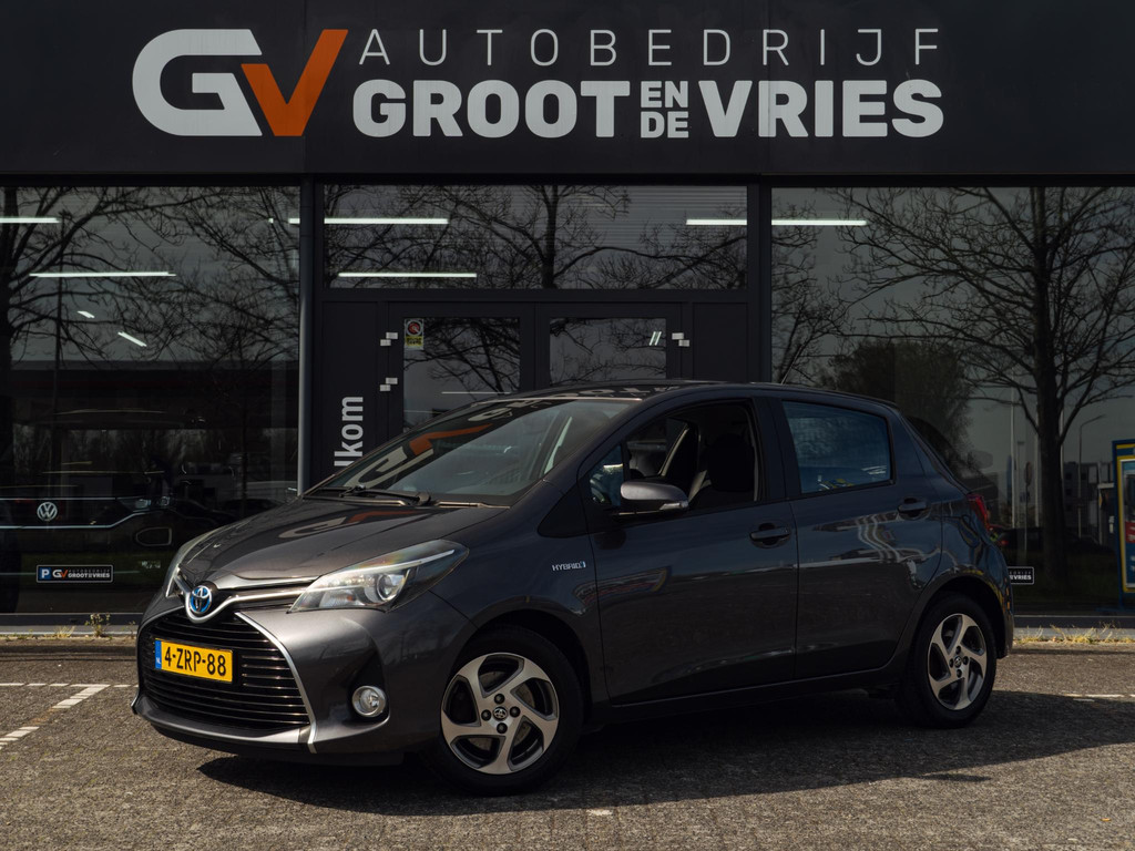 Toyota Yaris 1.5 Hybrid Lease|Org.NL|Camera 52233405-0.jpg | Autobedrijf Groot en de Vries